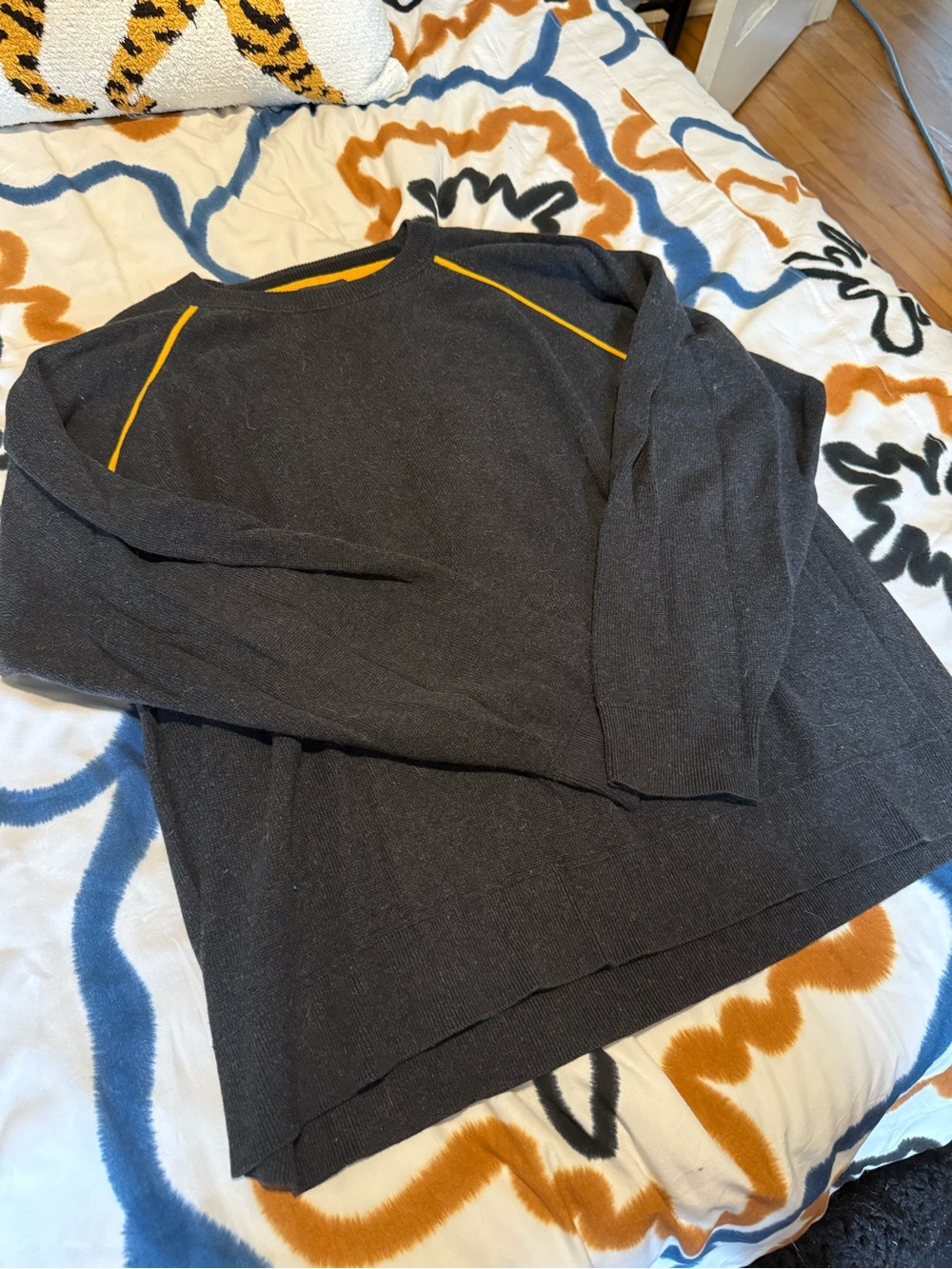 Dockers Unisex Crew Neck Sweater Yellow and Gray Size L